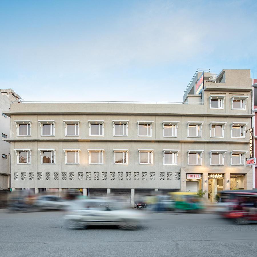 Hotel Morya Meghdoot, Бопал Екстериор снимка
